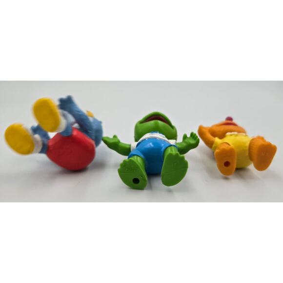 1986 Muppet Babies McDonalds Toys Fozzie Bear, Kermit the Frog, and Gonzo - Picture 3 of 12